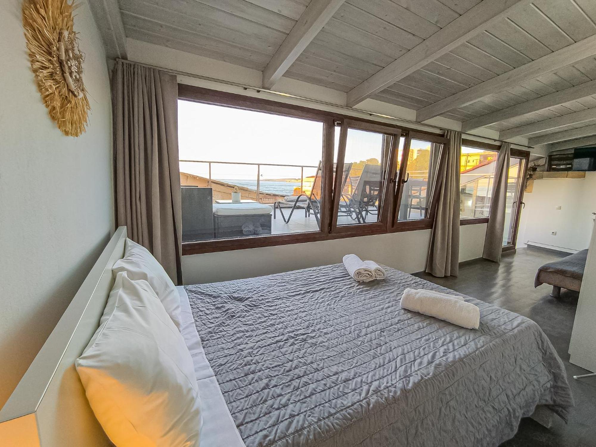 Charming Old Tannery House With Spacious Veranda And Stunning Sea View! Hanya Dış mekan fotoğraf